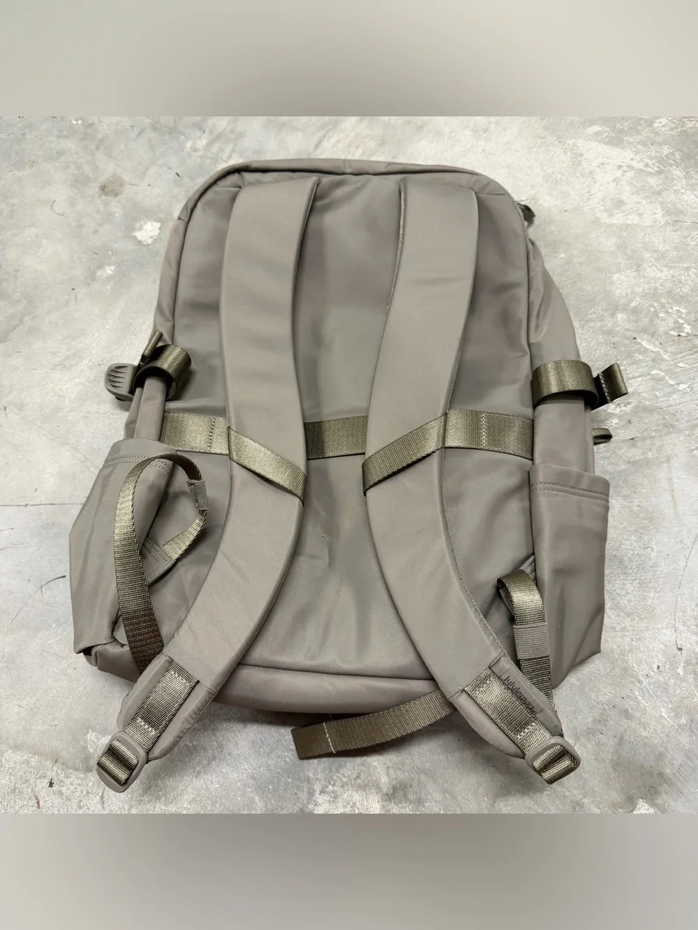 LULULEMON Crew Backpack *22L Bag Bay Leaf -LU9CLES BALF READ DESCRIPTION